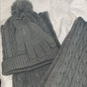Hat, gloves, and scarf set